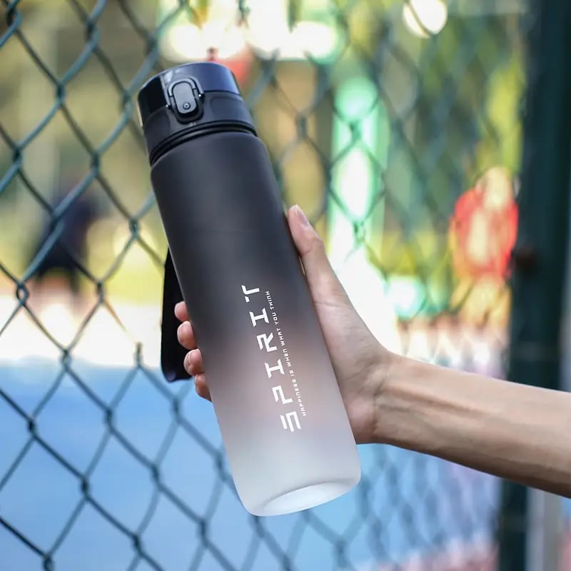 Športová fľaša 750 ml čierno-biela