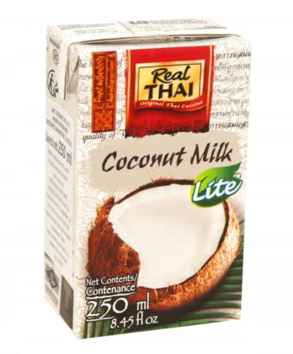 Real Thai Kokosové mlieko Light, 55 % kokosového extraktu, 6 % tuku, UHT 250 ml